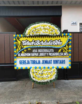 Papan Bunga Duka di Undaan